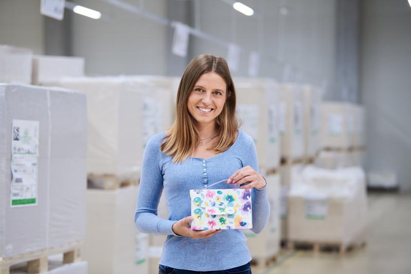 Foto: Ebro Color GmbH - Handtasche aus Papier